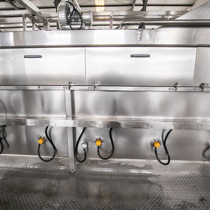 Compact structure line mobile chicken slaughter line 5