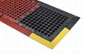 interlocking rubber floor with drainage holes 4