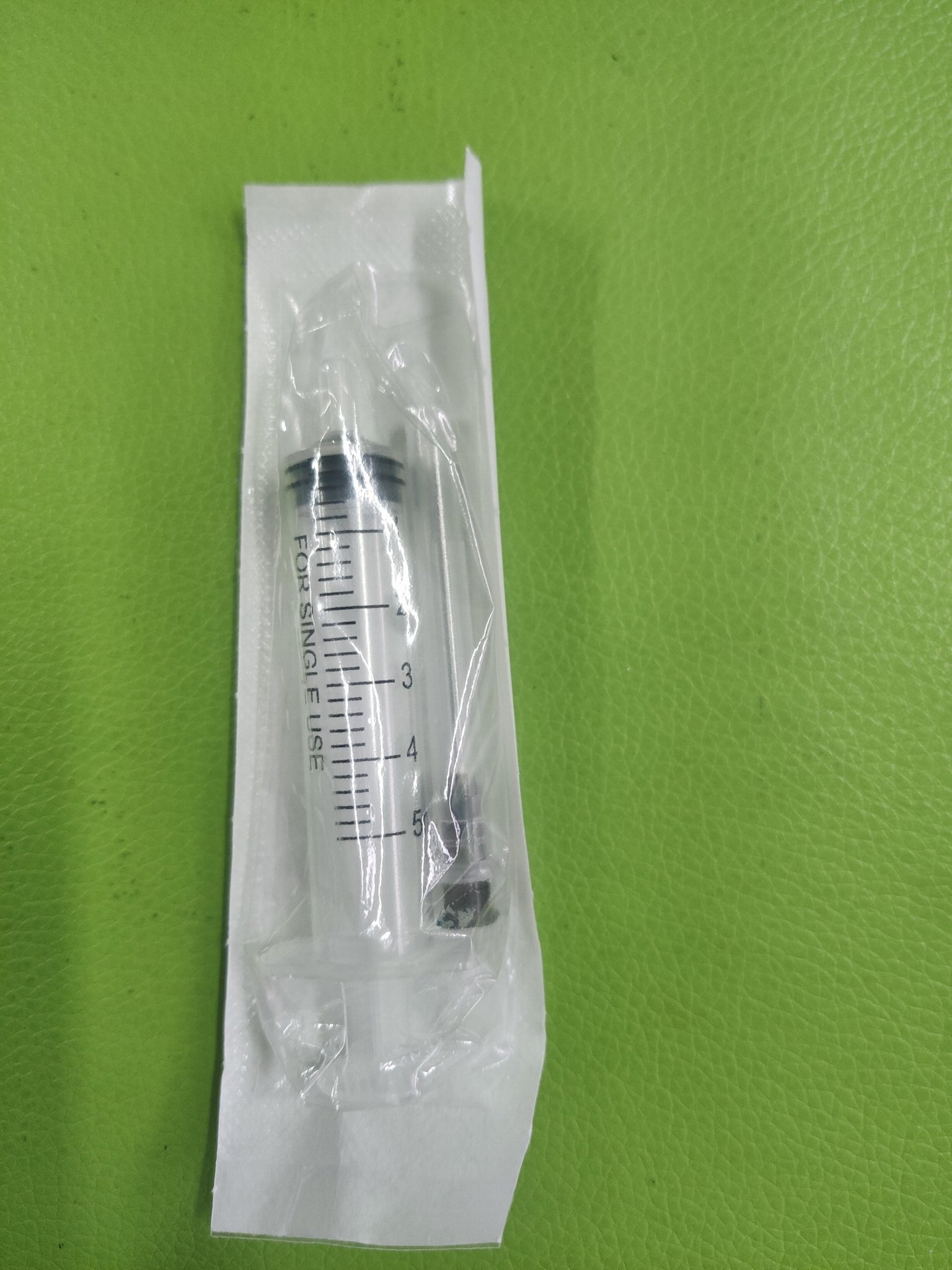 5ml disposable sterile syringes with needle 3