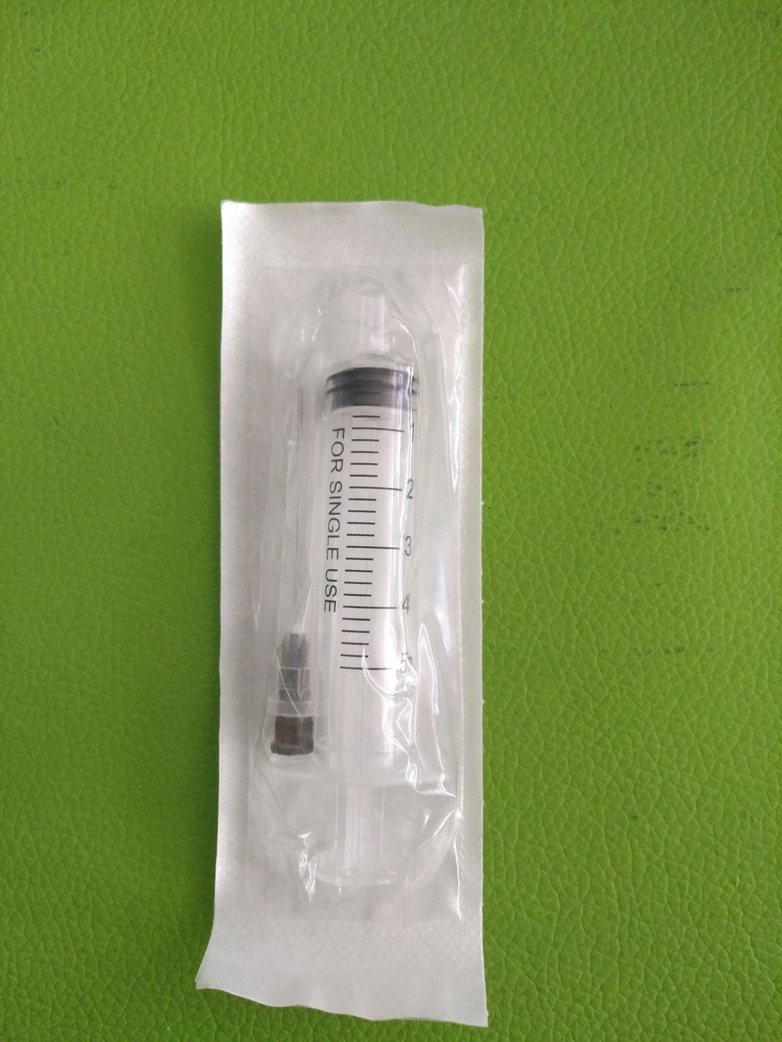 5ml disposable sterile syringes with needle 4