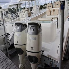 Used Suzuki 350 HP 4-Stroke Outboard Motor Engine