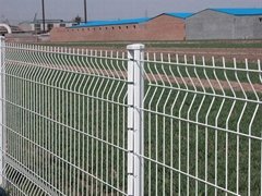 高质量优质铁丝护栏网 折弯围栏网