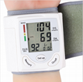 手腕式血壓計工廠批發 智能健康外貿產品英文電子心率血壓測量儀 2