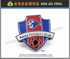 Club customized color enamel metal badge