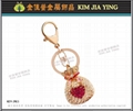 Four-leaf clover rhinestone tassel key ring