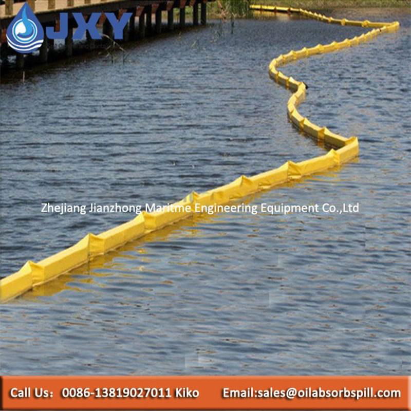 PVC Floating Oil Boom For Containing Oil Spill On The Sea 3