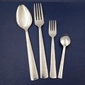 Factory supply cheap gold cutlery set knife fork spoon 3