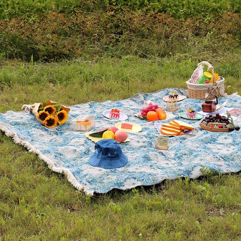 Outdoor Blanket Picnic Mat Spring Lawn Mat Picnic Table Cloth American Printed  5