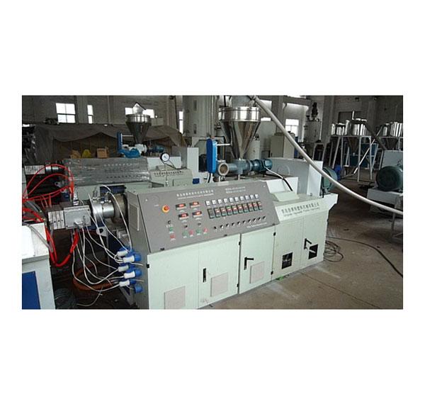 WPC Extrusion Production Equipment