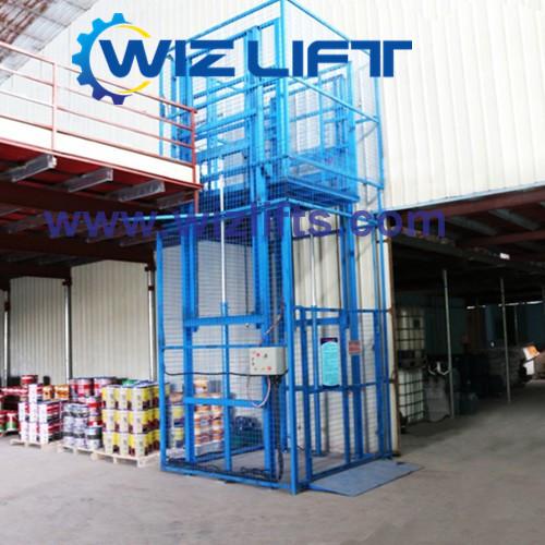 WIZ Hydaulic Lift Platform Four Post Cargo Lift Platform 1