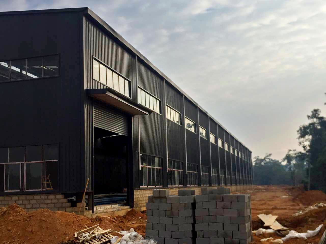  Light steel structure warehouse self storage shed design steel building 2