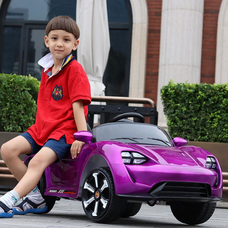 Children's electric four-wheeled car with remote control can sit on men and wome 5