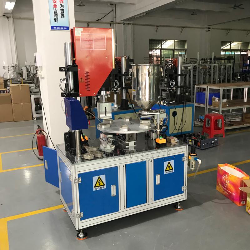 Carbon Granules Cases Ultrasonic Welding And Filling Machine 5