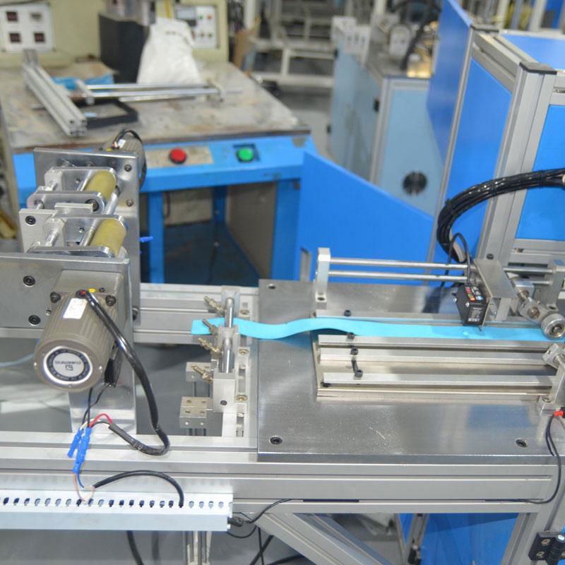 Automatic Ultrasonic Lanyard Ribbon Webbing Ultrasonic Cutting Machine 2