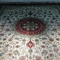 Yixiu Technology Exhibition and sale of Handmade Silk Oriental pattern carpet 2