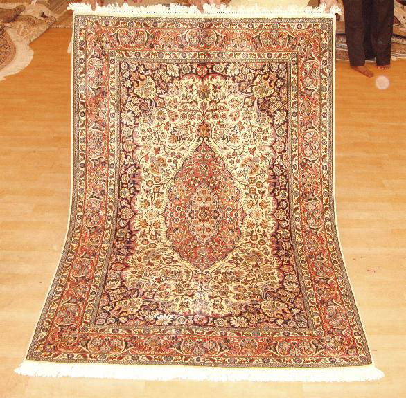 YIXIU technology Handmade silk Persian carpet - Guangzhou wholesale center  3