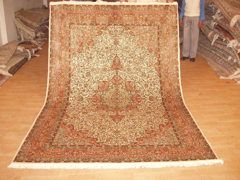 YIXIU technology Handmade silk Persian carpet - Guangzhou wholesale center  4