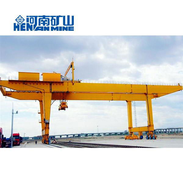 Henan 40 Ton Heavy Duty RMG Rail Mounted Double Beam Container Gantry Crane 2