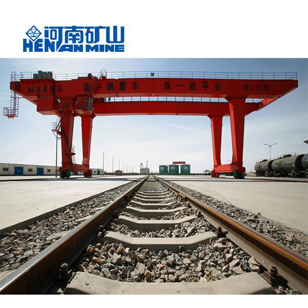 Henan 40 Ton Heavy Duty RMG Rail Mounted Double Beam Container Gantry Crane 5