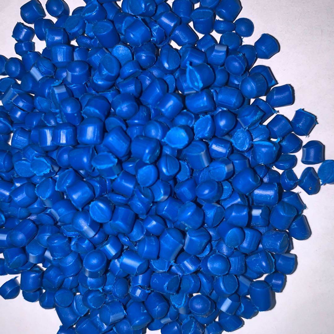 PVC black particles particles recycled raw PVC plastic particles (China