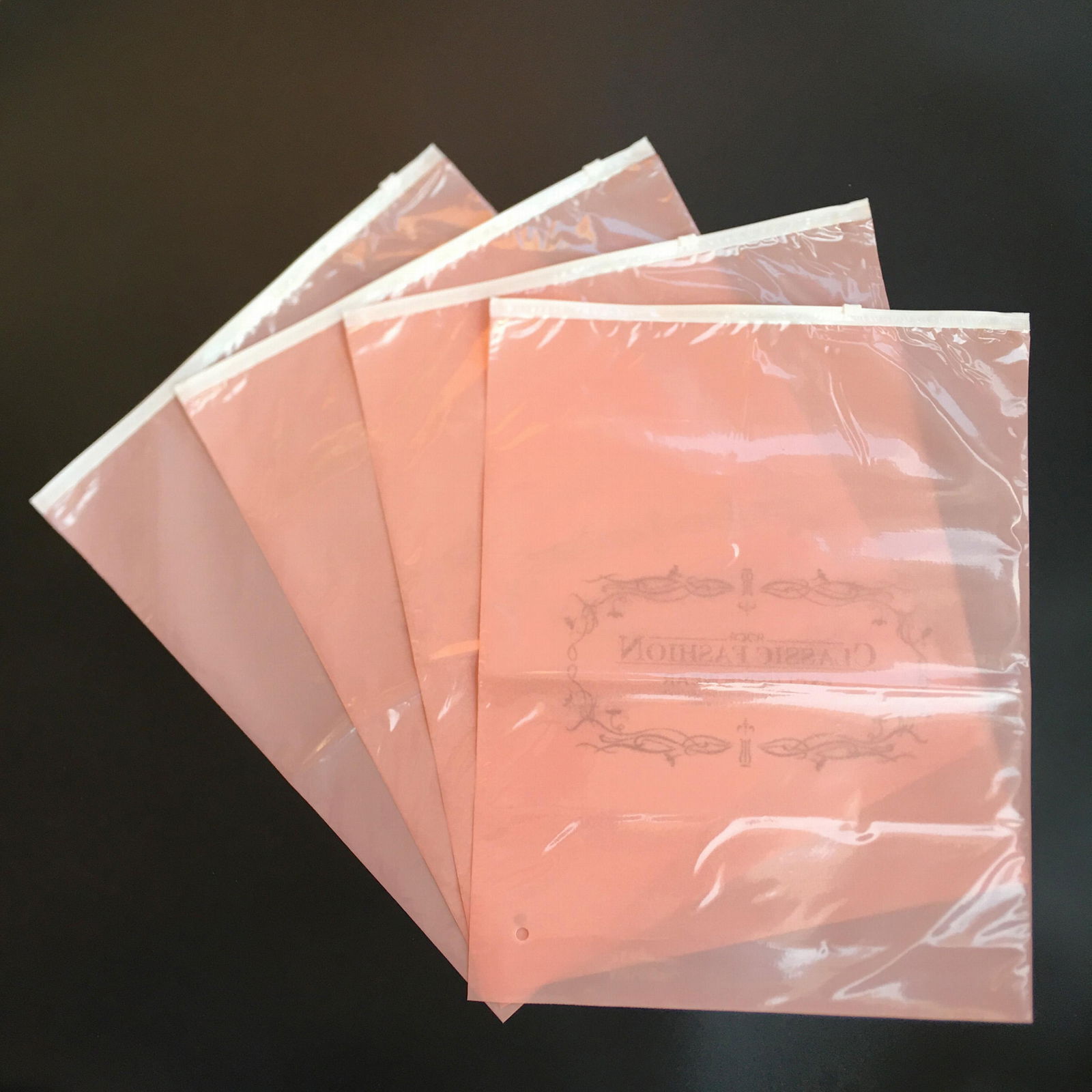 Custom Pe Cpe plastic packaging bags with zipper for clothing