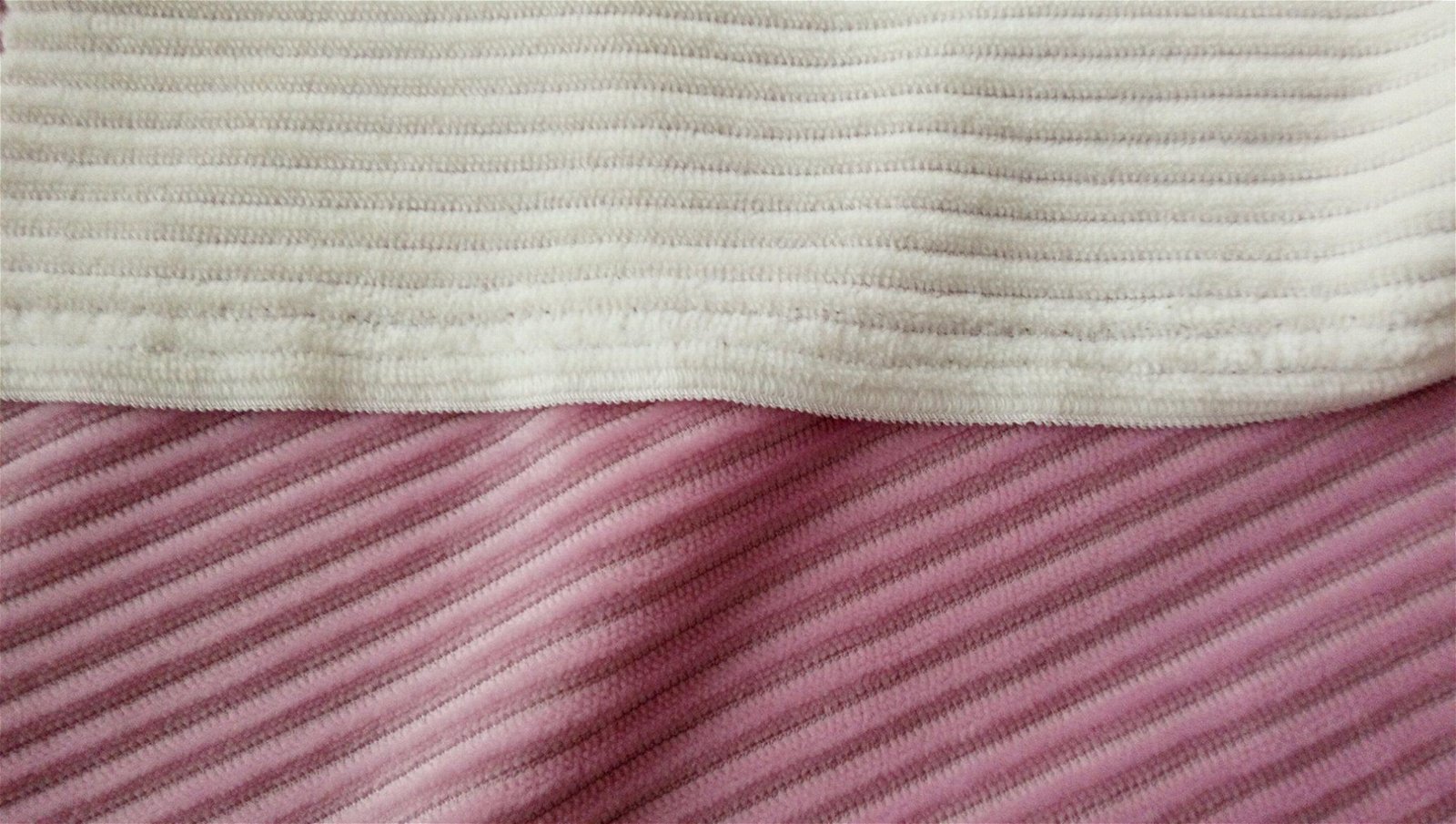 China Jacquard Stripe Style Blanket Garment Home Textile Flannel Coral Polar Fle 4