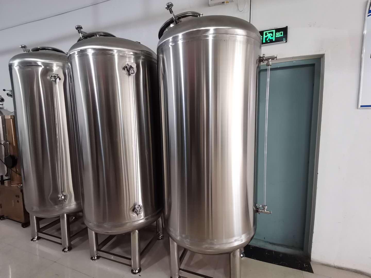 承德市鴻謙無菌水箱 304無菌水箱 醫用無菌水箱 廠家直供 2