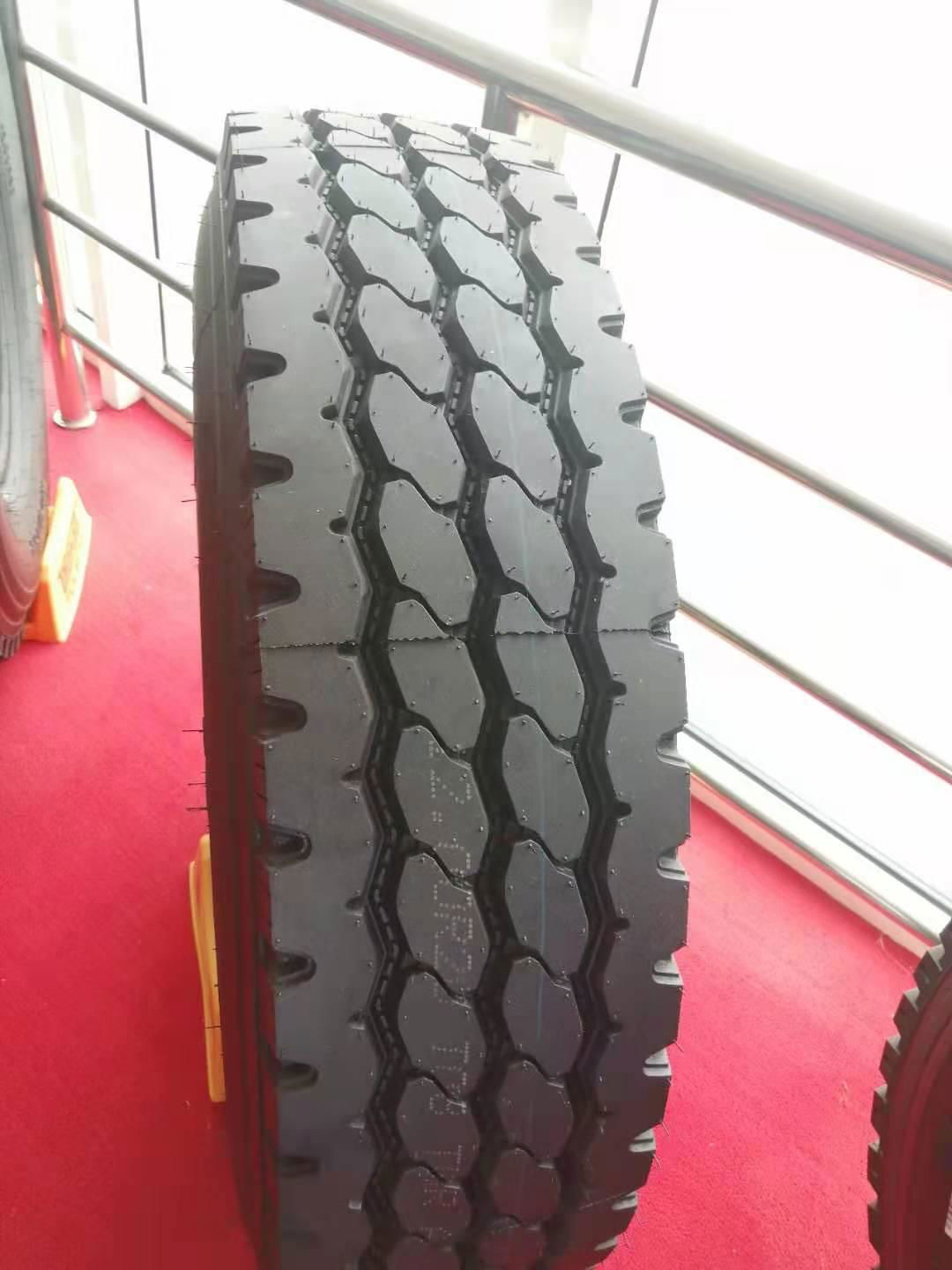 12r20 Truck Tyre, All-Steel Heavy Duty Truck &amp; Bus Tyre, TBR 3