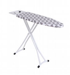 Ironing board 