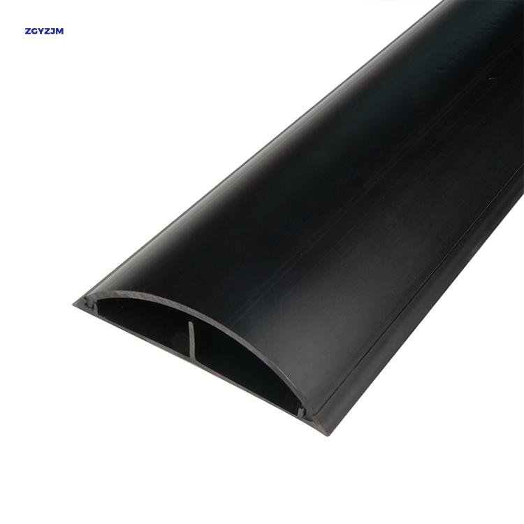 Customizable Cable Protection Large Capacity Semi-circular Kit Black PVC Trunkin 3