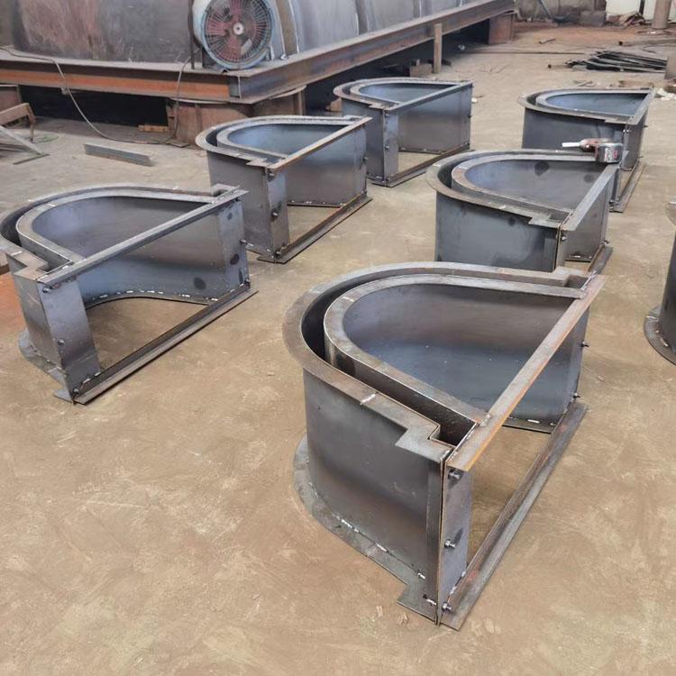 鑫译德高速公路排水槽模具重复使用率高 5