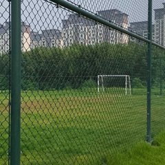 寶雞市足球場圍網 球場防護網 勾花護欄網加工定製