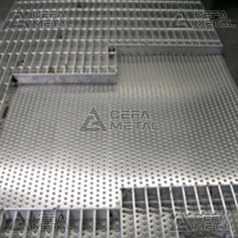 Composite Steel Grating    Wire Fence Products In China    2