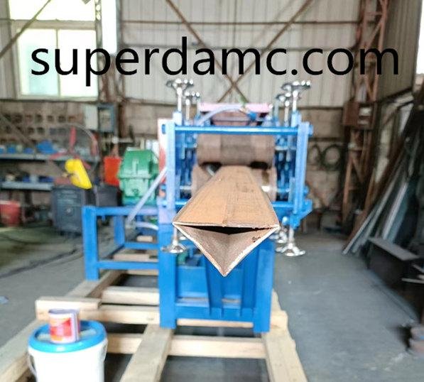 Metal Triangle Shaped Tube Roll Forming Machine