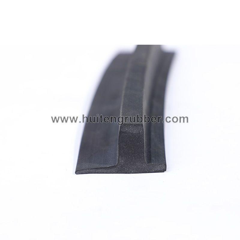 Nitrile Rubber   Oil Resistant Rubber Strip    2
