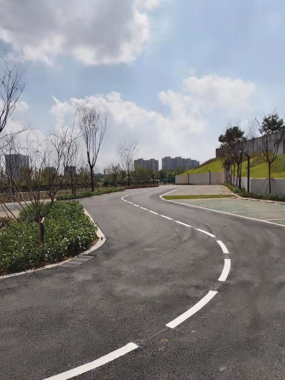南京道路停车场划线的基本流程 4