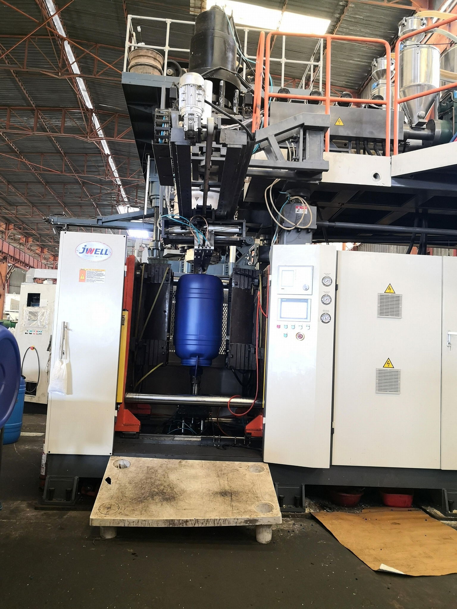 JWZ-BM30/50/100 Blow Molding Machine 2