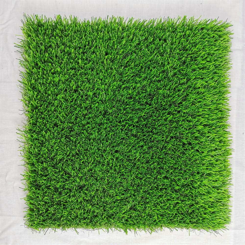 Plastic Natural Green artificial grass for garden decoration