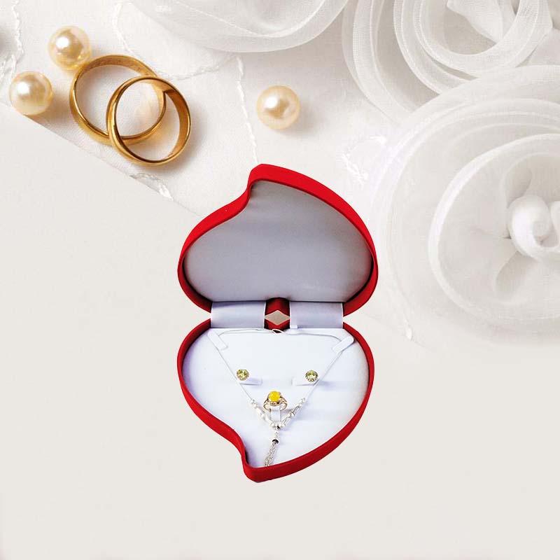 wholesale heart shape wedding gift box high quality flocking ring box 4