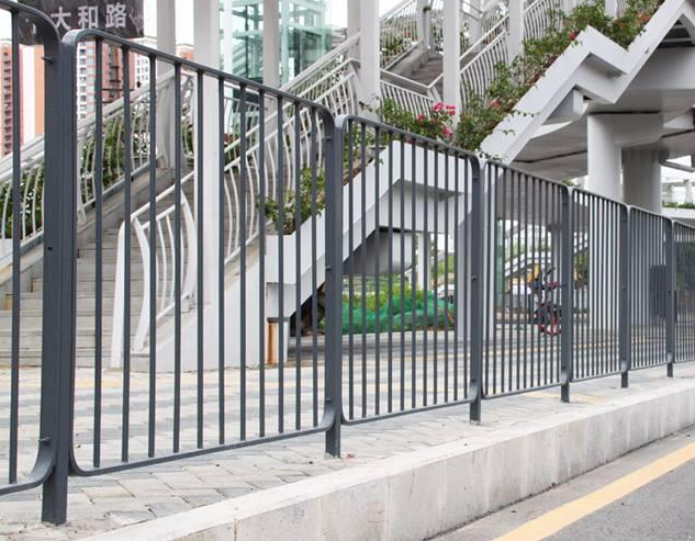 鋅鋼護欄港式基坑防護欄防撞欄杆圍檔交通安全設施基坑波形防護欄 2