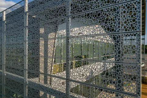 Round End Slot Hole Perforated Metal Screen Sheet for Decorative Furniture Mesh 2
