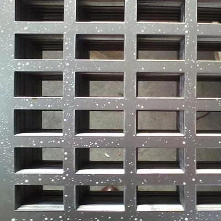 Customizable 0.5Mm Mild Steel Metal Perforated Mesh Sheet With Small Holes 8