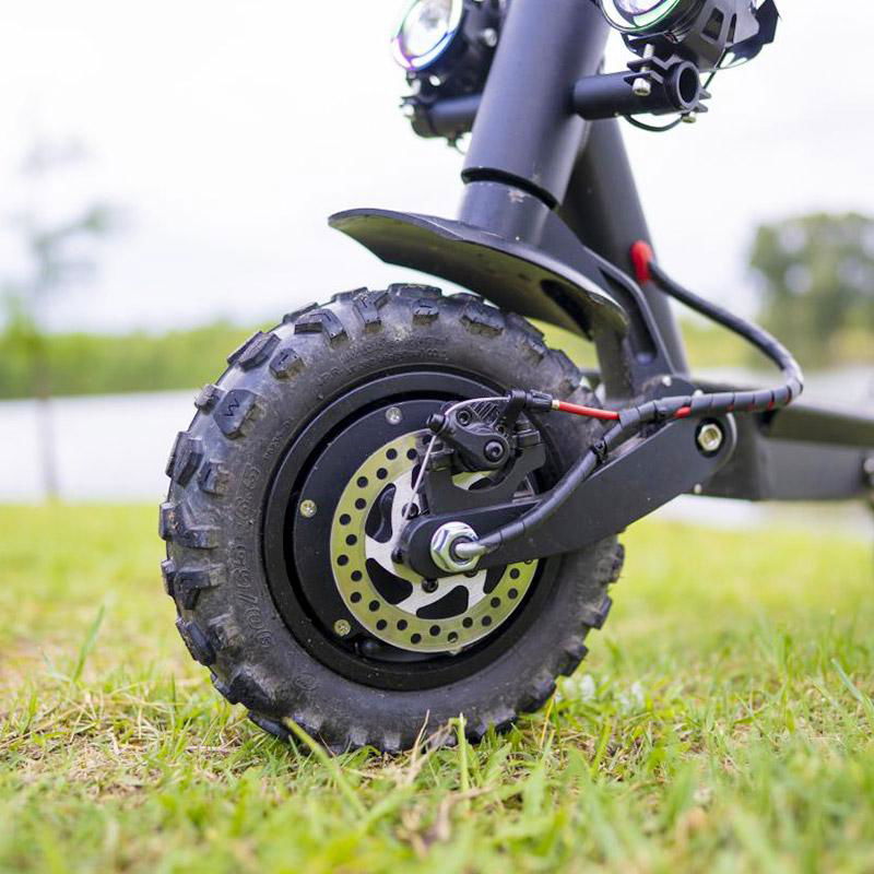 H-17 Fat tires Dual-drive Off-Road Electric Scooter  3