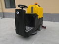  ride on cleaning machine dual brush floor scrubber dryer machine with CE 2
