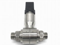 Integrated differential pressure transmitter