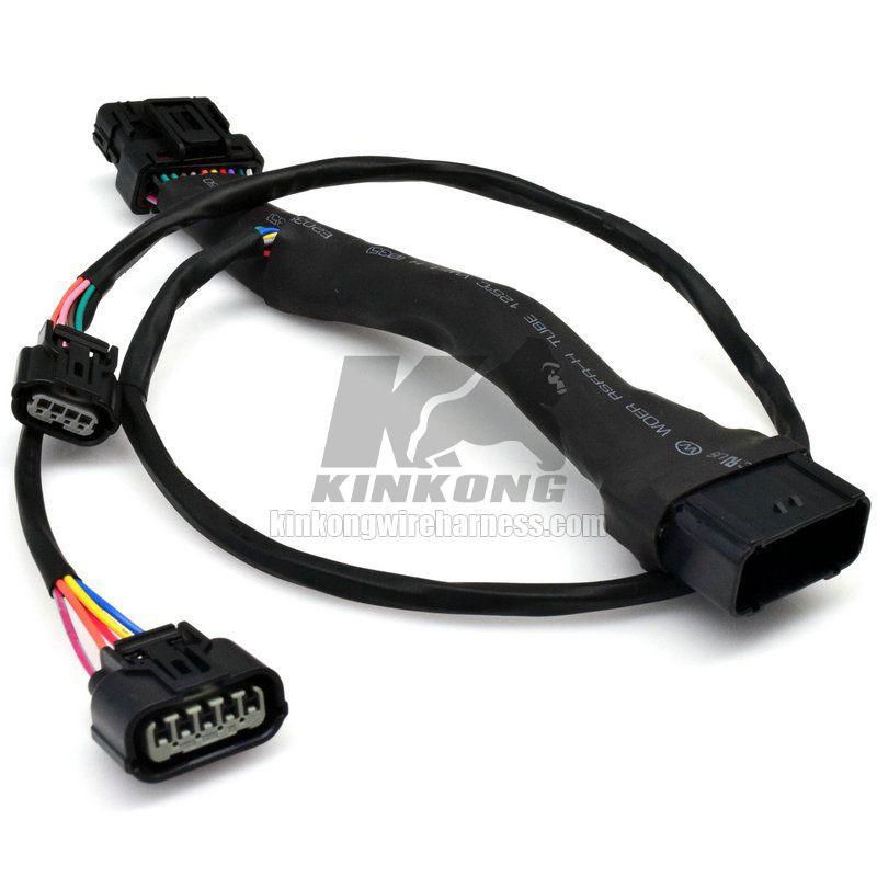 WIRE-LOOM-ECU-p03       Custom Motorcycle Wiring Harness 