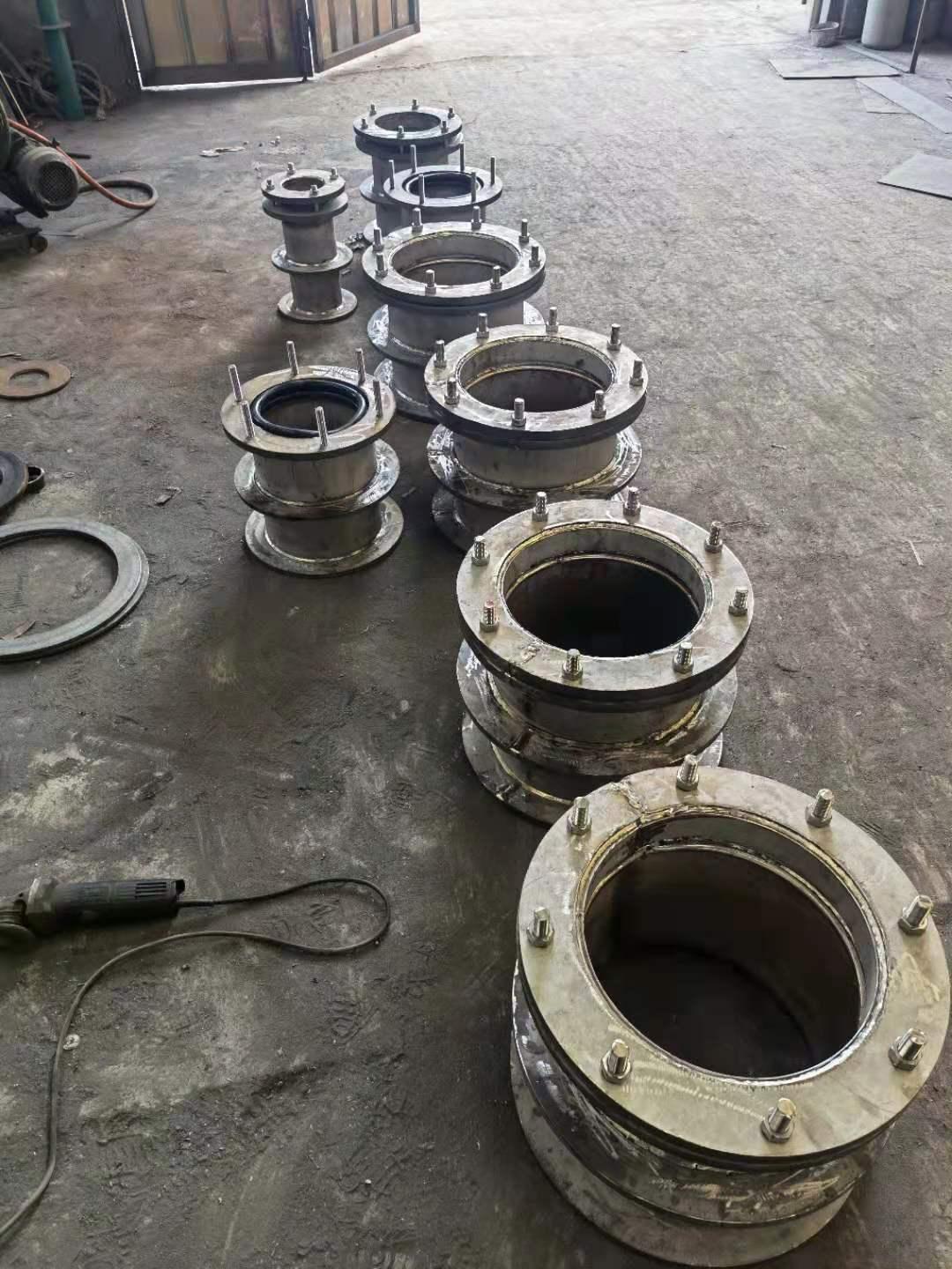 青海不锈钢柔性防水套管 5
