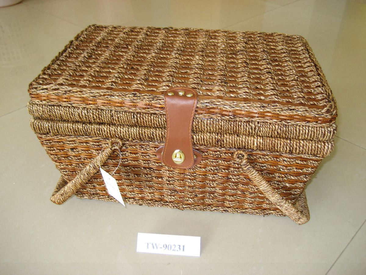 picnic basket  2
