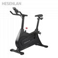 Spinning bike Indoor cycling exercise stationary bike / Fitness Cardio machine