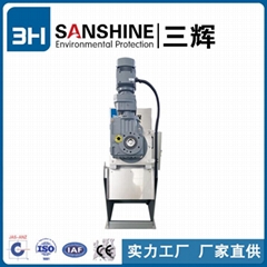 PRODUCT OVERVIEW SCREW PRESS SLUDGE DEWATERING MACHINE Following the principles 